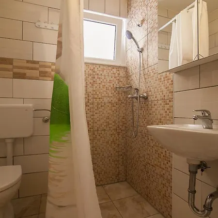 Aurora Apartment Bol