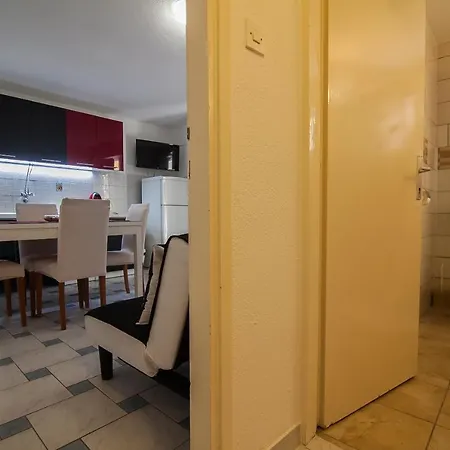 Aurora Apartment