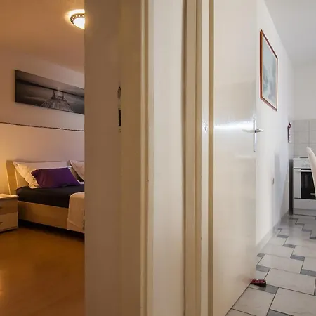 Apartment Aurora *