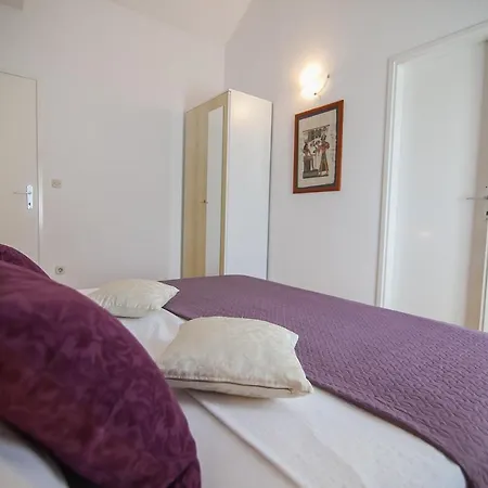 Aurora Apartment