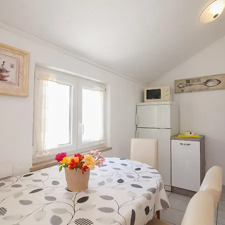 Aurora Apartment