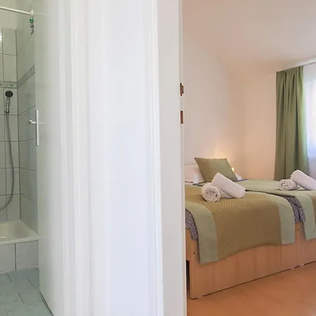 Aurora Apartment Bol