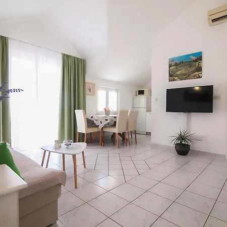 Apartamento Aurora *