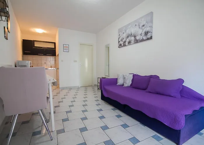 Lägenhet Aurora Bol