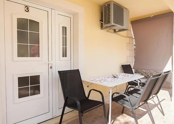 Lägenhet Aurora Bol